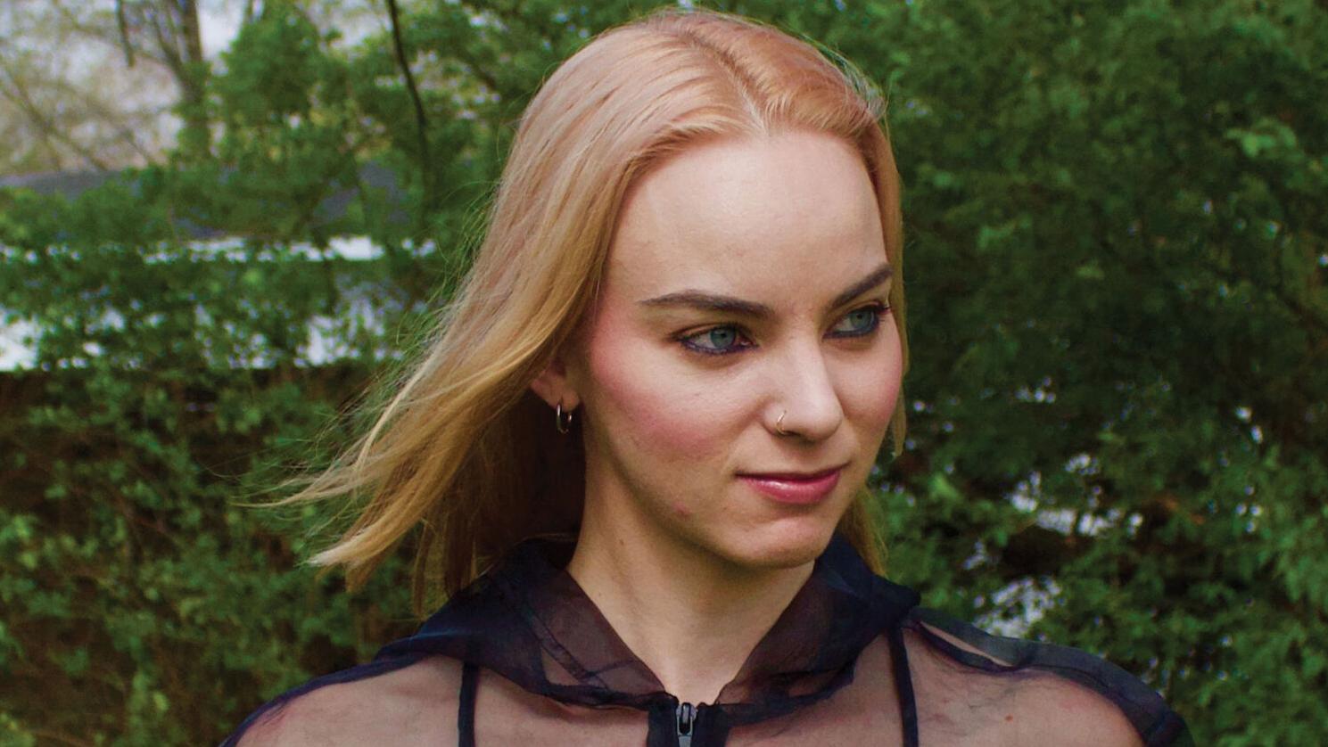Eve Maret Fuses Pop and Classical Music on ‘New Noise’